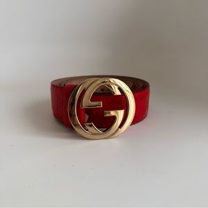 Red Gucci belt